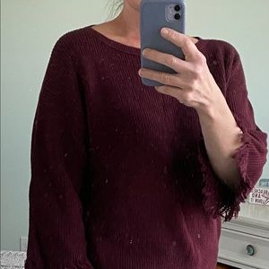 Burgundy fringe sleeve sweater
